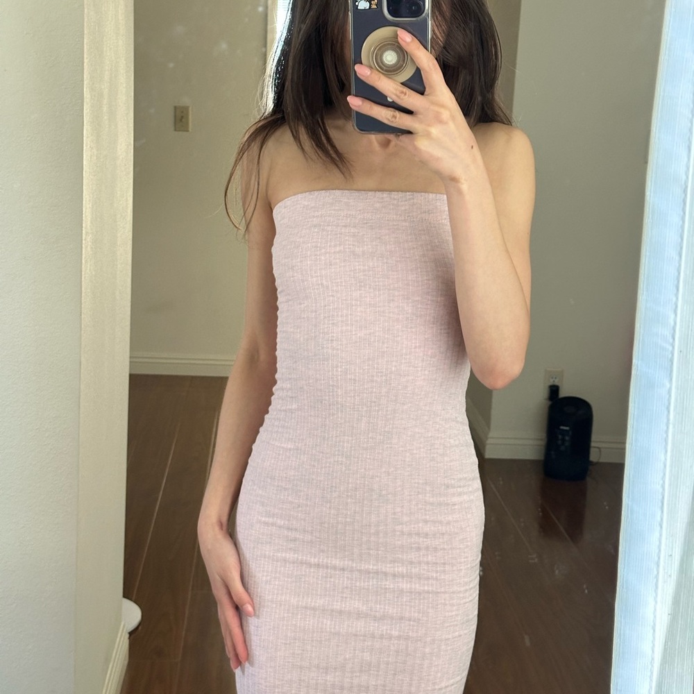 Black Bead Strapless Light Pink Dress